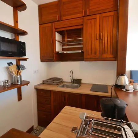 Apartamento Mit Privater Terrasse Und Meerblick By Interhome *