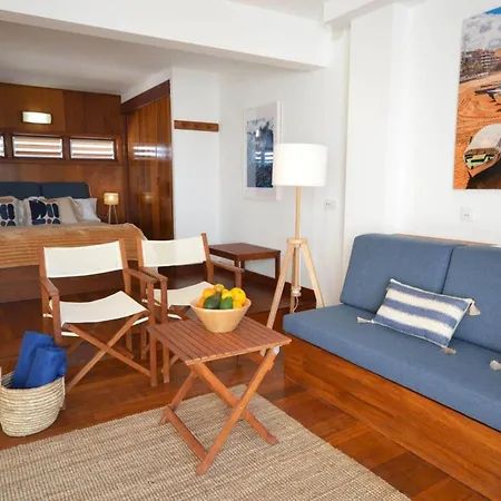 Mit Privater Terrasse Und Meerblick By Interhome *